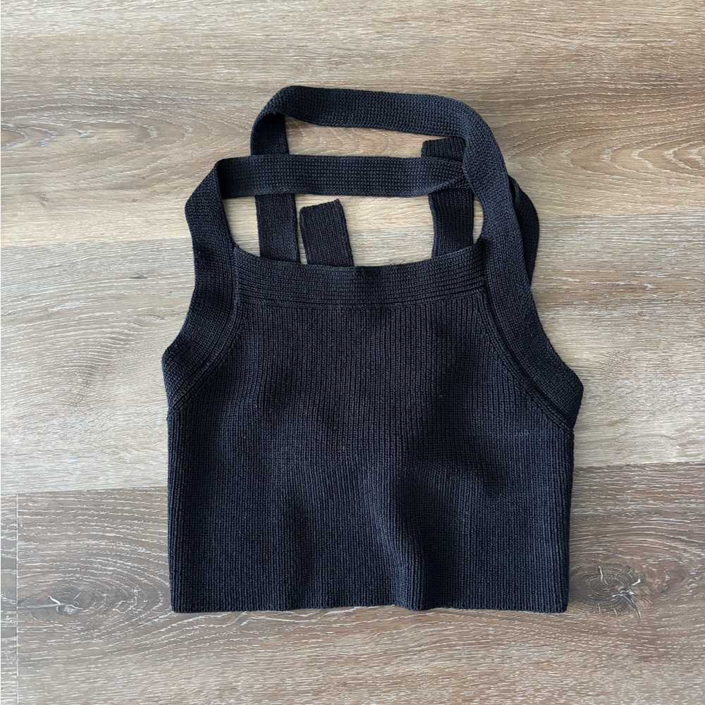 Aritzia Knit cropped tie back tank